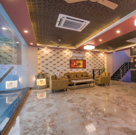 Imagen de los interiores del Hotel Pandora Twin Towers Greater Noida. Foto 14