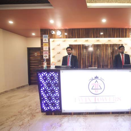 Imagen de los interiores del Hotel Pandora Twin Towers Greater Noida. Foto 15