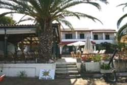Imagen de los exteriores del Hotel Panela Beach. Foto 2