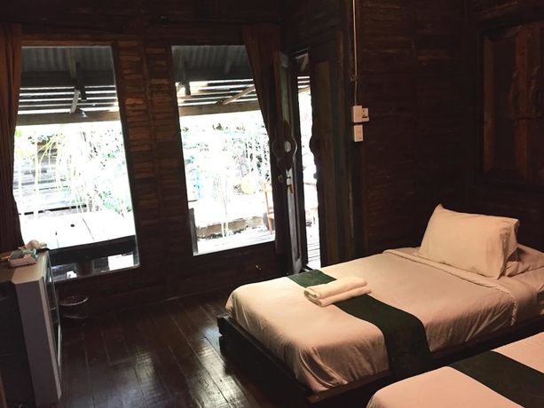Imagen de la habitación del Hotel Pang Mai Resort. Foto 12