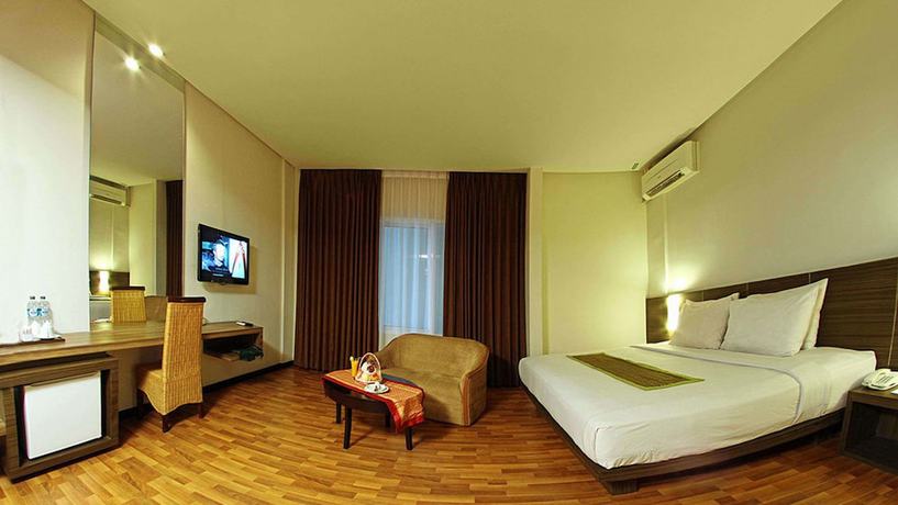 Imagen de la habitación del Hotel Pangeran City. Foto 6