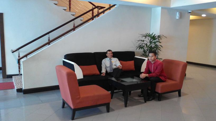 Imagen de los interiores del Hotel Pangeran City. Foto 12