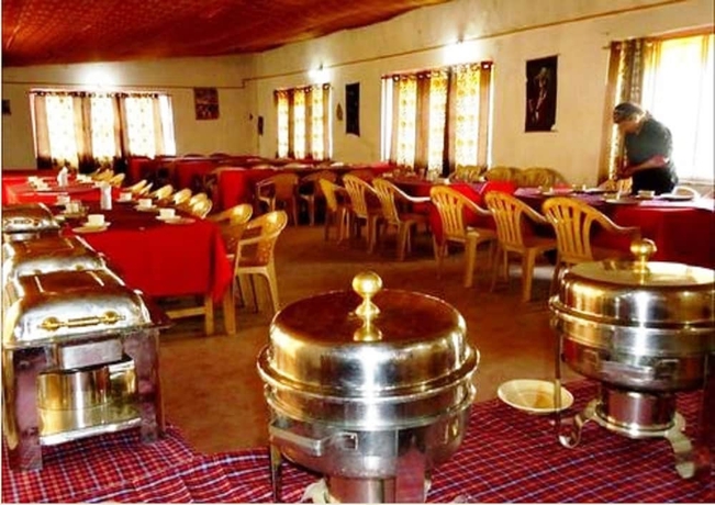 Imagen del bar/restaurante del Hotel Pangong Escapes Camps. Foto 4