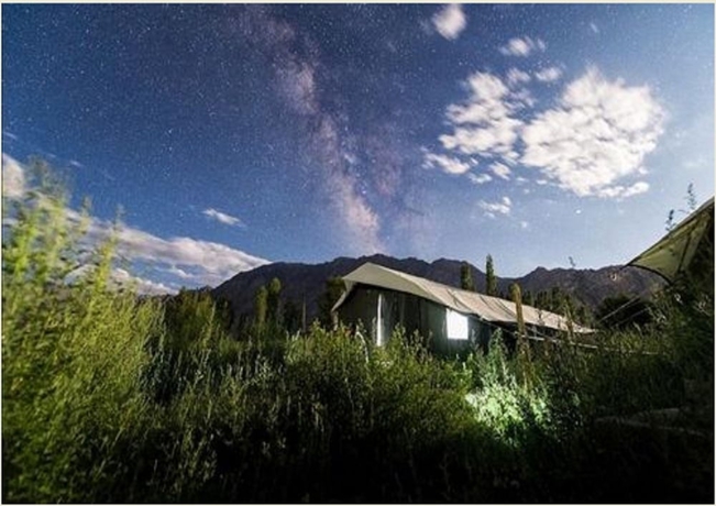 Imagen de los interiores del Hotel Pangong Escapes Camps. Foto 14