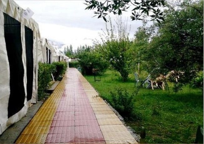 Imagen de los interiores del Hotel Pangong Escapes Camps. Foto 15