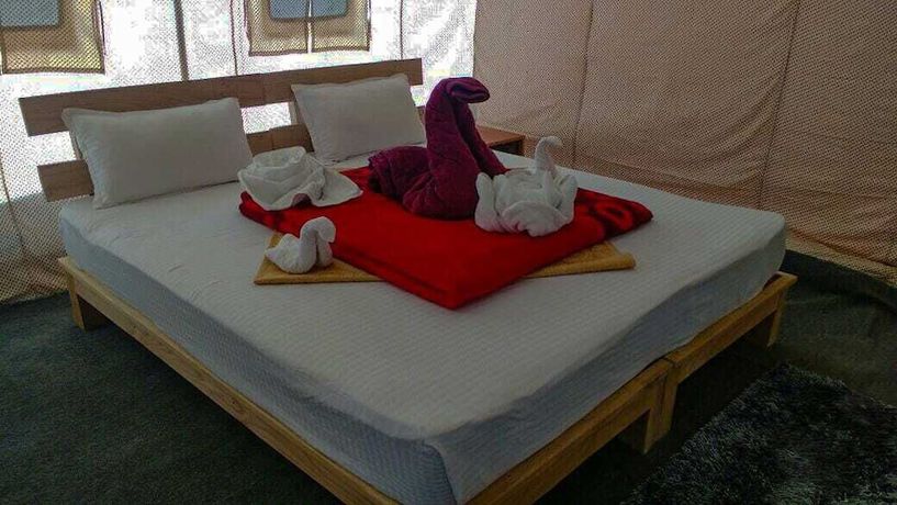 Imagen de la habitación del Hotel Pangong Heritage Resort. Foto 8