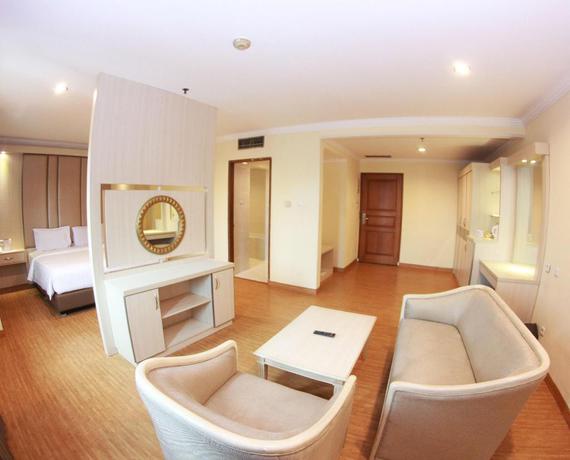 Imagen de los interiores del Hotel Pangrango II. Foto 20