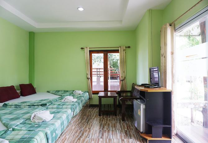 Imagen de la habitación del Hotel Panichat Resort. Foto 2