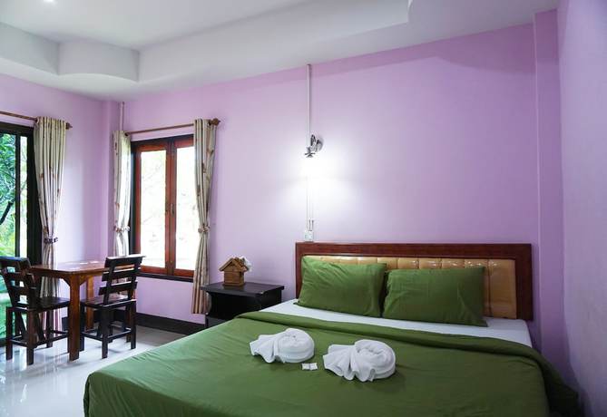 Imagen de la habitación del Hotel Panichat Resort. Foto 12