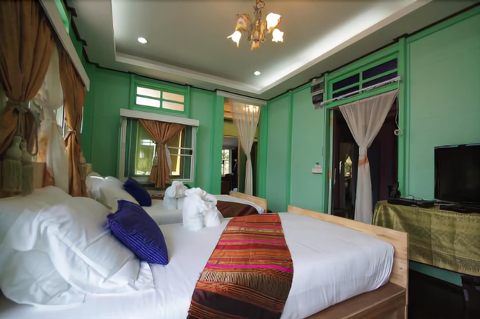 Imagen de la habitación del Hotel Panida Suite. Foto 5