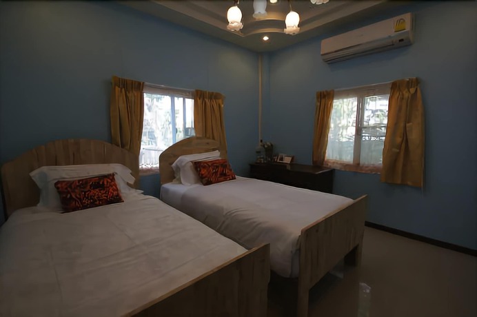 Imagen de la habitación del Hotel Panida Suite. Foto 6