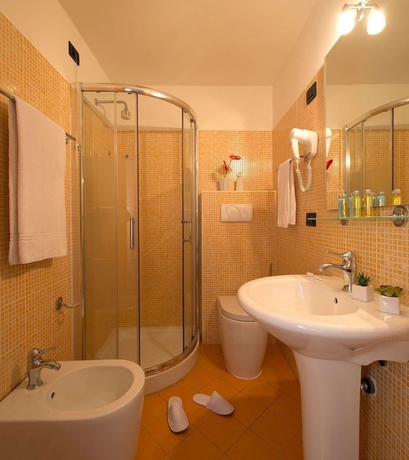 Imagen de la habitación del Hotel Panizza. Foto 14