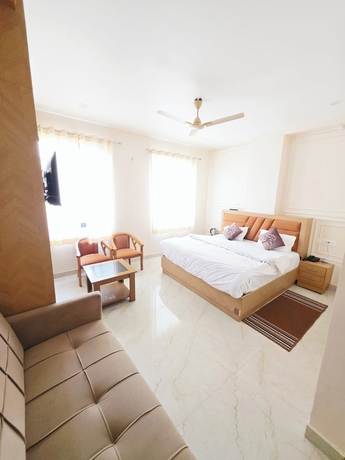 Imagen de la habitación del Hotel Panna Palace. Foto 3