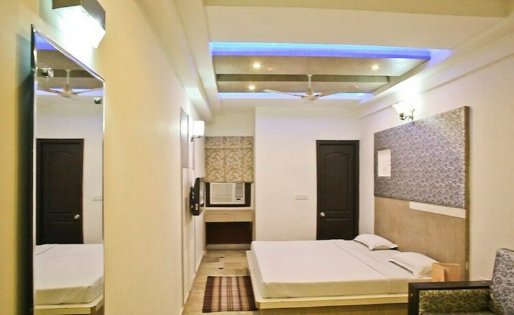 Imagen de la habitación del Hotel Panna Paradise. Foto 17