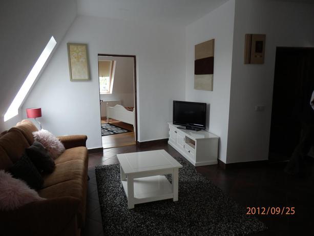 Imagen de los interiores del Hotel Pannonia Apartments. Foto 11