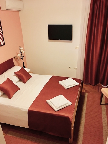 Imagen de la habitación del Hotel Panolija Residence. Foto 6