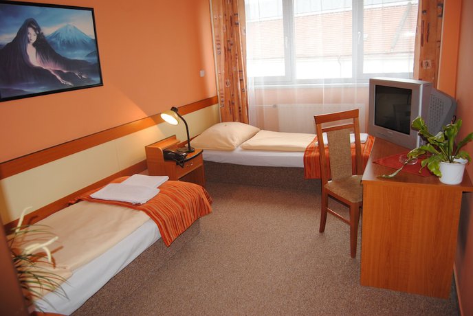 Imagen de la habitación del Hotel Panon. Foto 9