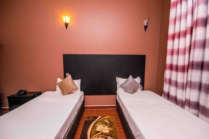 Imagen de la habitación del Hotel Panone Boma. Foto 13