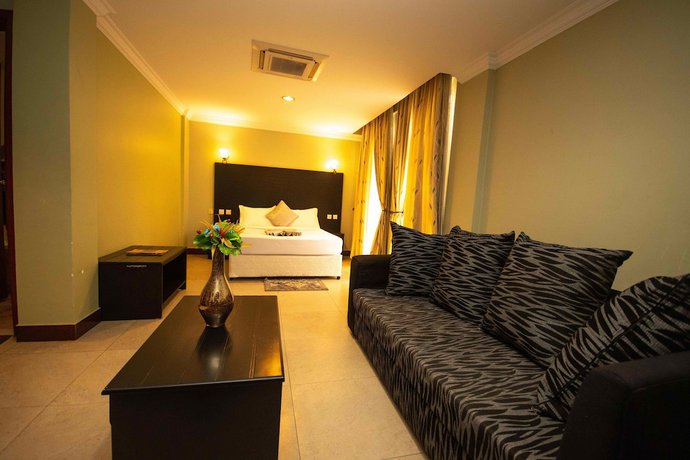 Imagen de la habitación del Hotel Panone Sakina. Foto 11