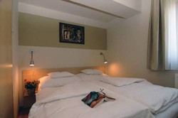 Imagen general del Hotel Panor&aacute;ma Apartman. Foto 8