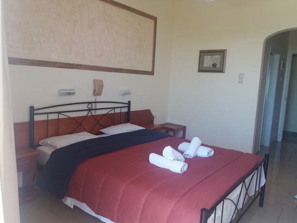 Imagen de la habitación del Hotel Panorama, Aigialeia. Foto 4