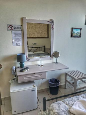 Imagen de la habitación del Hotel Panorama, Aigialeia. Foto 17