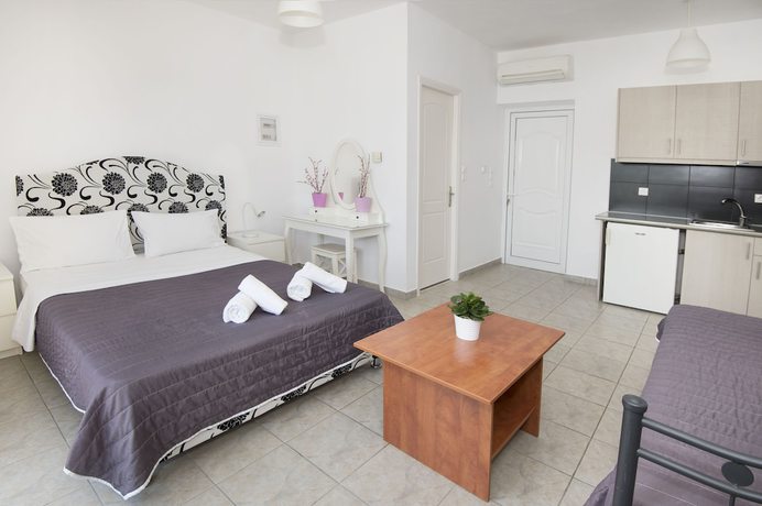 Imagen de la habitación del Hotel Panorama, Aliveri. Foto 6