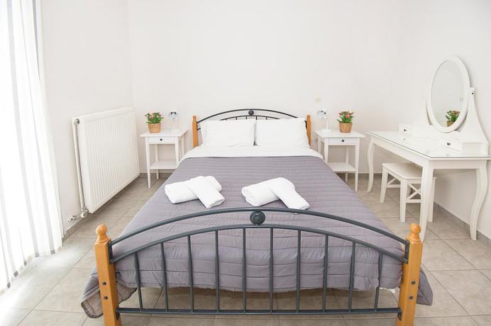 Imagen de la habitación del Hotel Panorama, Aliveri. Foto 18