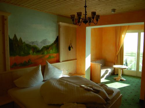 Imagen de la habitación del Hotel Panorama Alpin - Moments. Foto 3