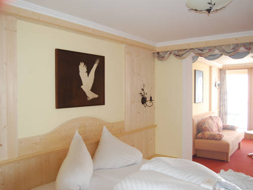 Imagen de la habitación del Hotel Panorama Alpin - Moments. Foto 10