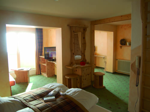Imagen de la habitación del Hotel Panorama Alpin - Moments. Foto 16