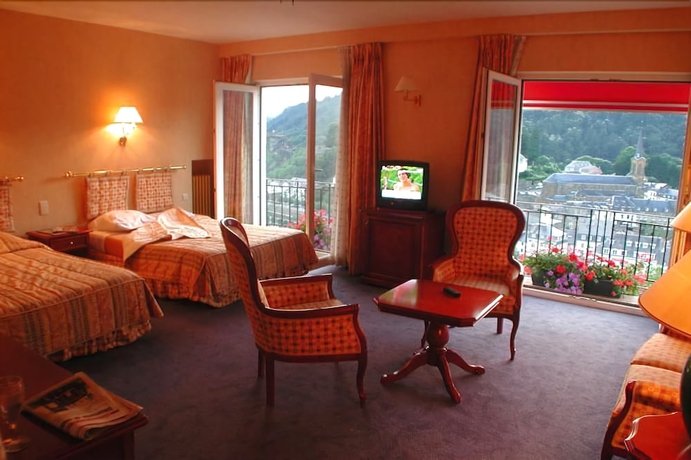 Imagen de la habitación del Hotel Panorama, Bouillon. Foto 12