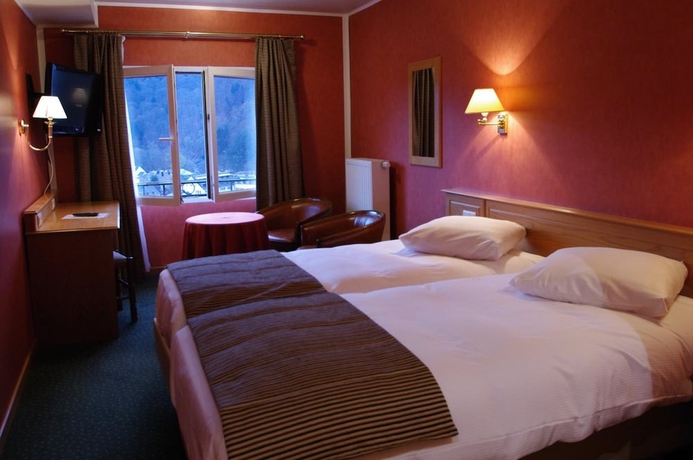 Imagen de la habitación del Hotel Panorama, Bouillon. Foto 16