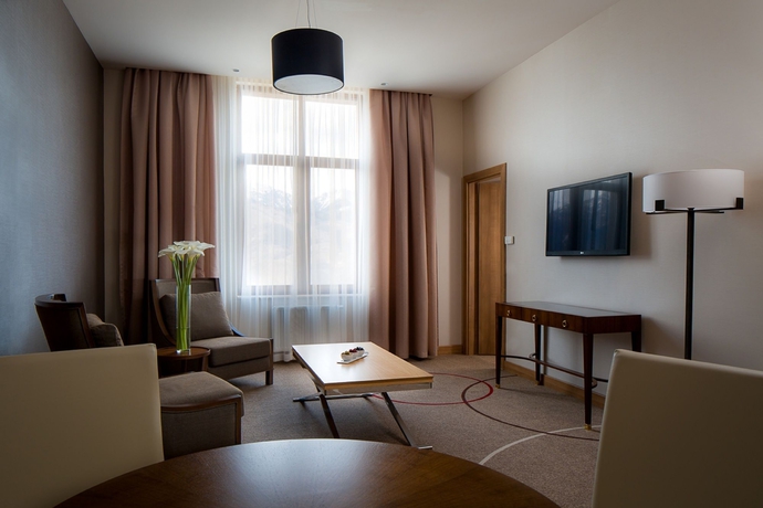 Imagen de los interiores del Hotel Panorama By Mercure. Foto 12