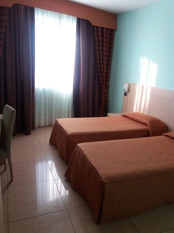 Imagen de la habitación del Hotel Panorama, Cambiano. Foto 3