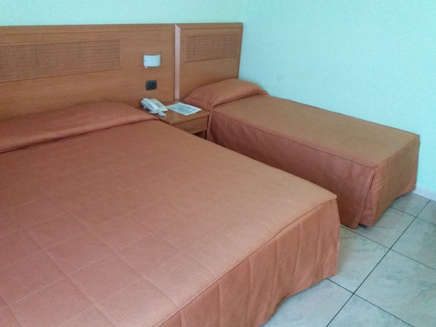 Imagen de la habitación del Hotel Panorama, Cambiano. Foto 14