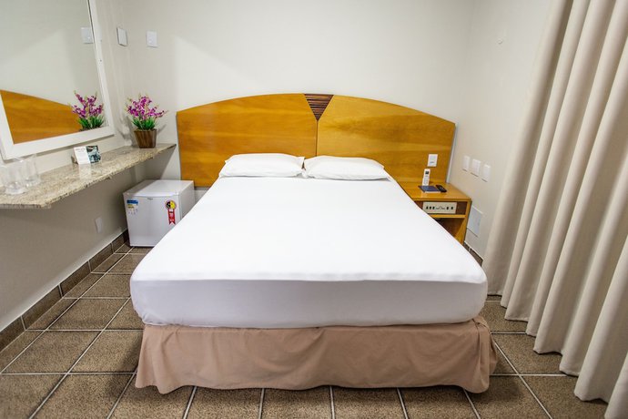 Imagen de la habitación del Hotel Panorama Convention. Foto 6