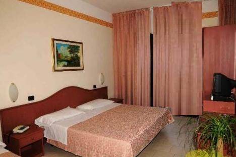 Imagen de la habitación del Hotel Panorama Del Golfo. Foto 3