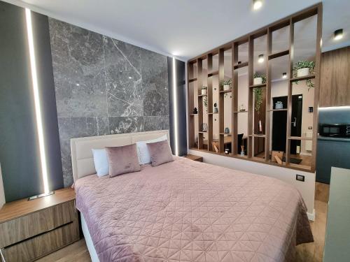 Imagen de la habitación del Hotel Panorama Deluxe Aparthotel. Foto 20