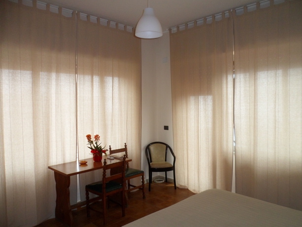 Imagen de la habitación del Hotel Panorama Di Sicilia. Foto 8