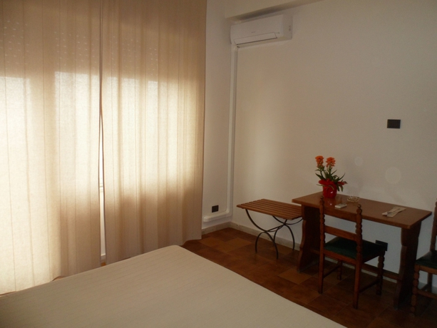 Imagen de la habitación del Hotel Panorama Di Sicilia. Foto 9