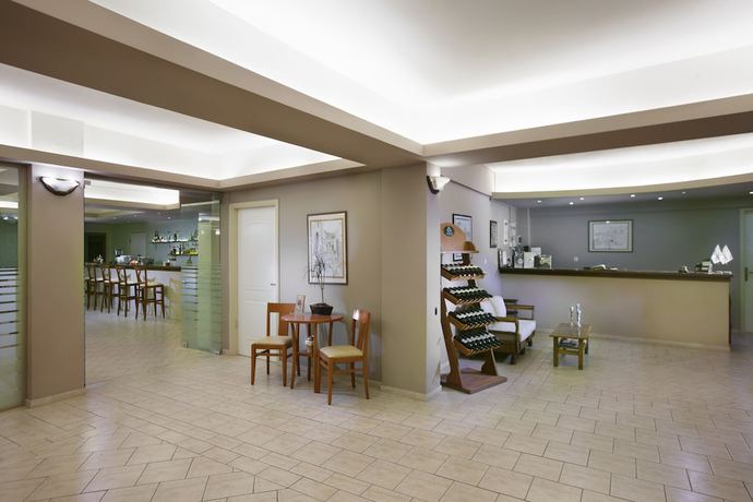 Imagen de los interiores del Hotel Panorama, Gefyra. Foto 20