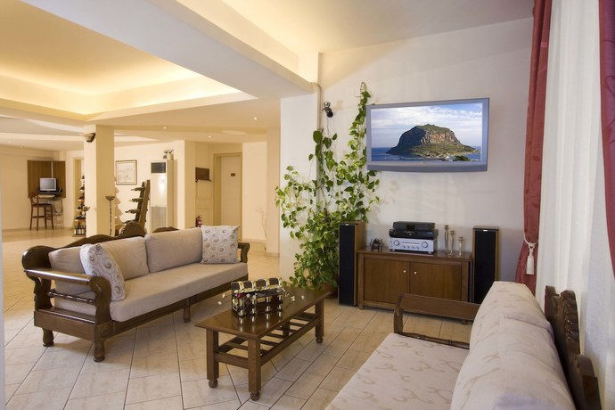 Imagen de la habitación del Hotel Panorama, Gefyra. Foto 15