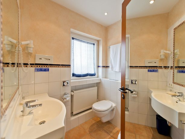 Imagen de la habitación del Hotel Panorama, Glash&uuml;tten. Foto 12