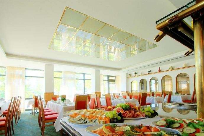 Imagen del bar/restaurante del Hotel Panorama Hamburg - Billstedt. Foto 2