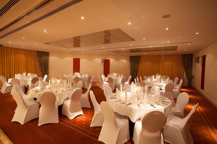 Imagen de los interiores del Hotel Panorama Hamburg - Billstedt. Foto 16