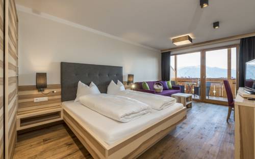 Imagen de la habitación del Hotel Panorama Huberhof. Foto 9
