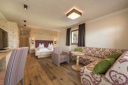 Imagen de la habitación del Hotel Panorama Huberhof. Foto 15