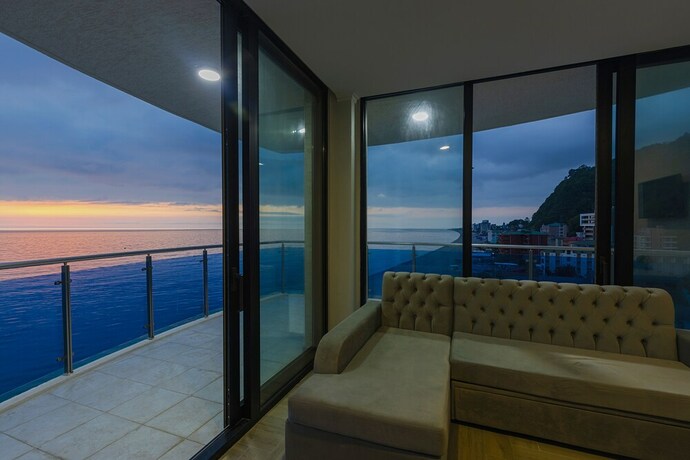 Imagen de la habitación del Hotel Panorama Kvariati. Foto 23