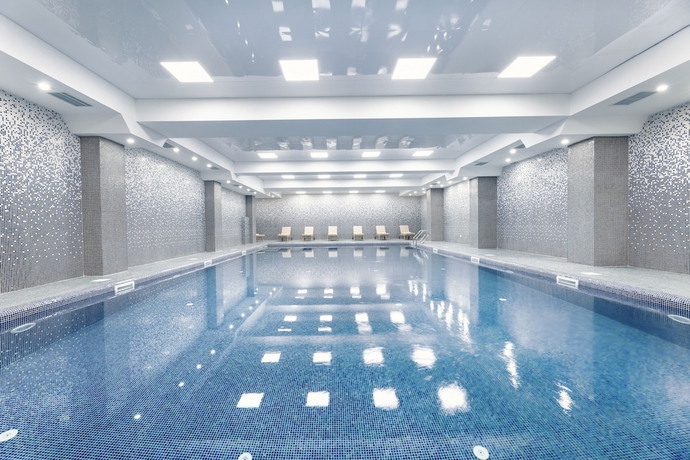 Imagen de la piscina del Hotel Panorama Lisi Grand. Foto 11